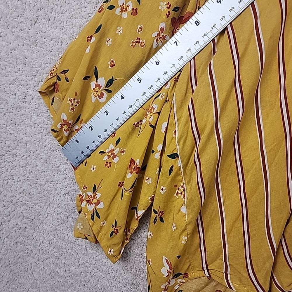 Forever 21 Yellow Bell Sleeve Blouse with Tie Front - Picture 7 of 8